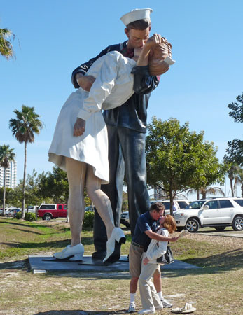 Sarasota Statue
