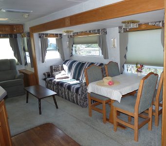 5th wheel interior