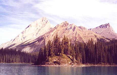 Maligne Lake