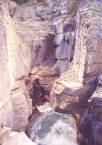 Mistaya Canyon